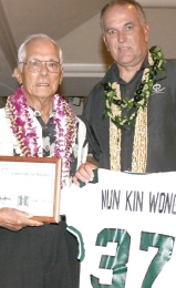 Mun King Wong & June Jones